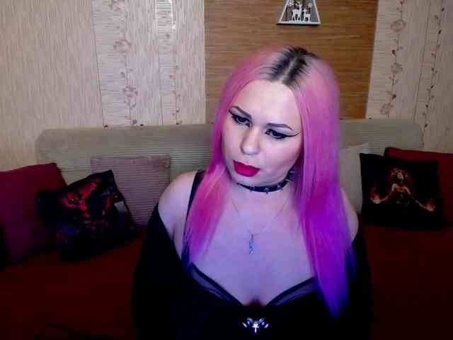 AnnessixReign webcam