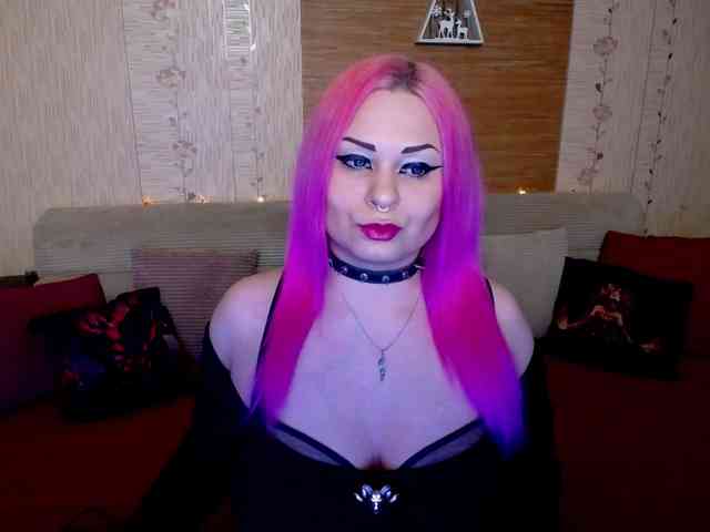 AnnessixReign webcam