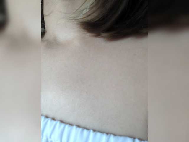 le modèle Anmazing est en webcam porno dans un show sur le site bongacams, il possède les tags suivants: Latino/Hispanic,Brunette,Shaved