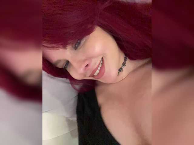 lova-mars's BongaCams show and profile