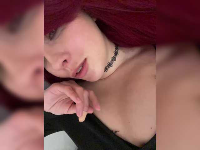 lova-mars's BongaCams show and profile