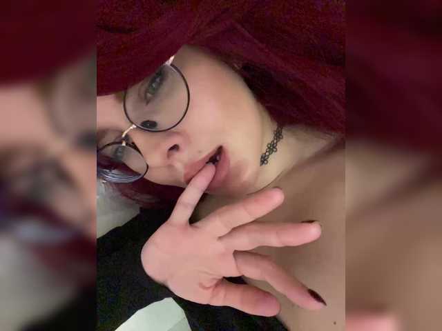 lova-mars's BongaCams show and profile