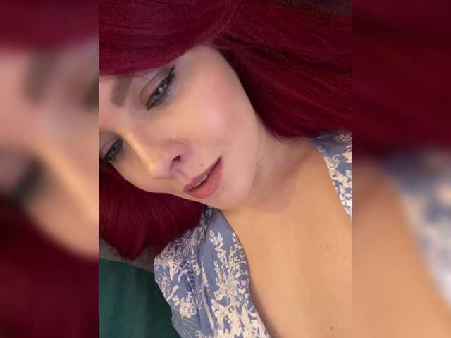 lova-mars's BongaCams show and profile