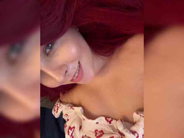 lova-mars Live Webcam on BongaCams