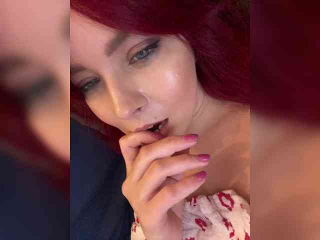 lova-mars Live Webcam on BongaCams