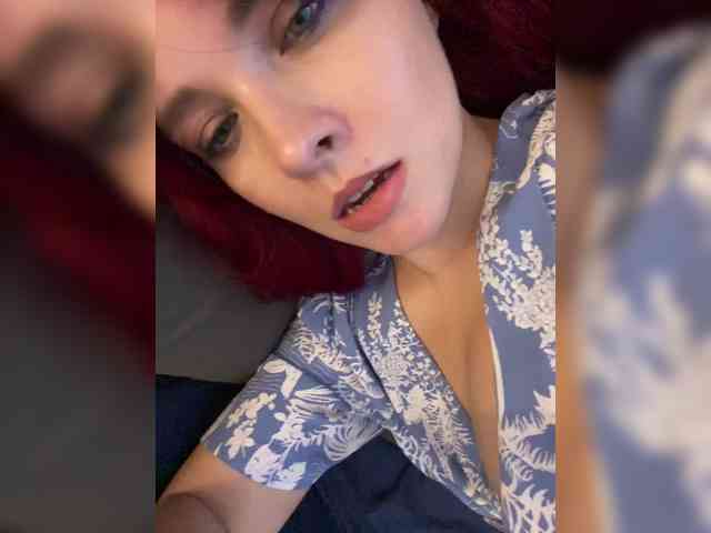 striptease webcam Lova-mars