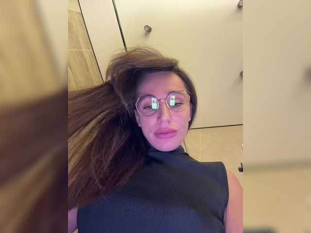 ParisSaintGermain's BongaCams show and profile