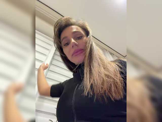 ParisSaintGermain from BongaCams