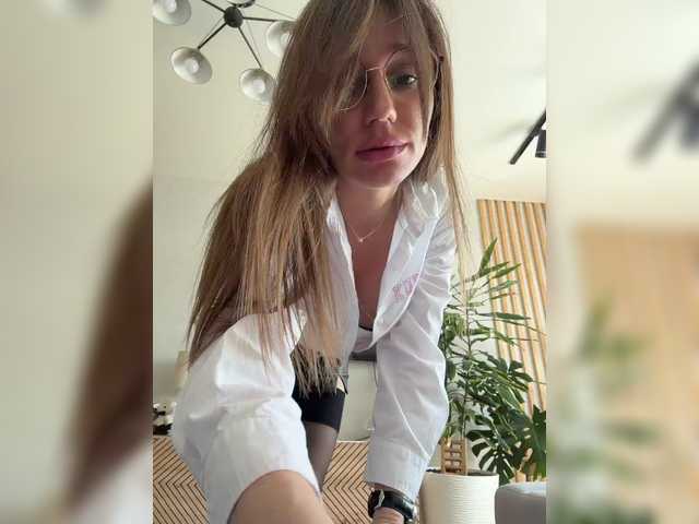 ParisSaintGermain's BongaCams show and profile