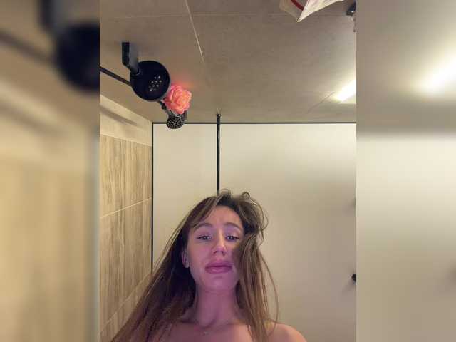 ParisSaintGermain's BongaCams show and profile