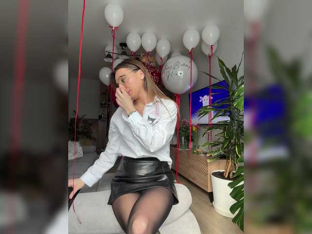 ParisSaintGermain's BongaCams show and profile