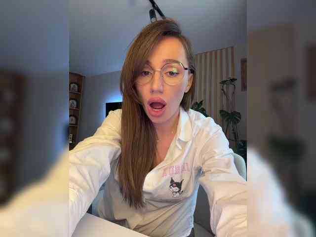 adult camming ParisSaintGermain