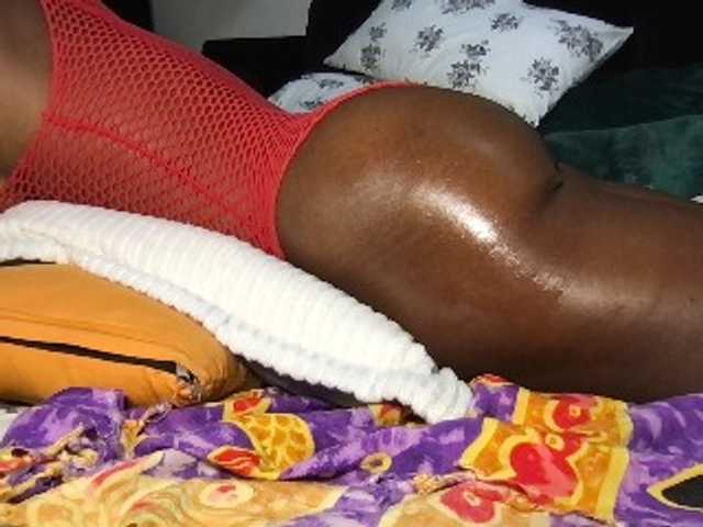 chocopetite's BongaCams show and profile