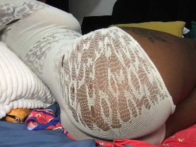 chocopetite's BongaCams show and profile