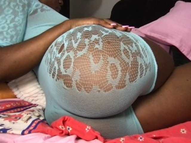 chocopetite's BongaCams show and profile