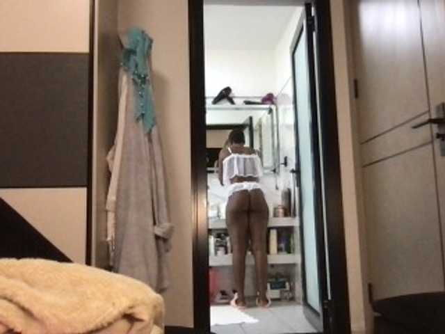 chocopetite's BongaCams show and profile