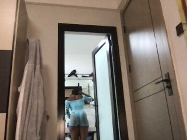 chocopetite's BongaCams show and profile