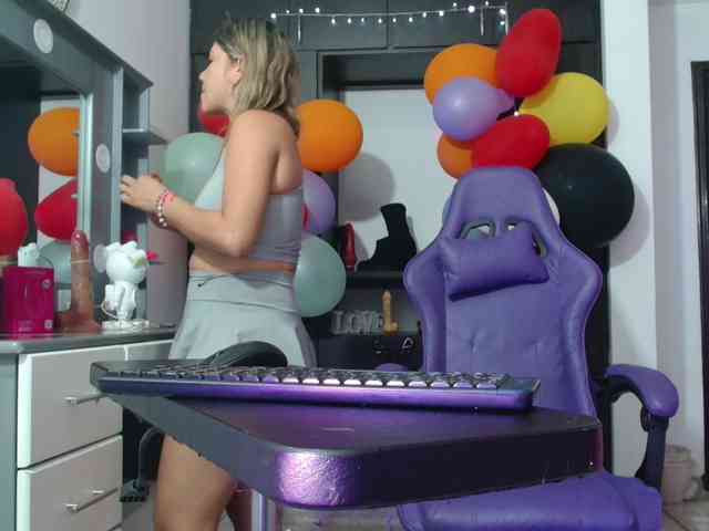 hot-sexy-bunny webcam