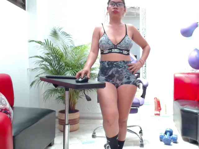 hot-sexy-bunny webcam