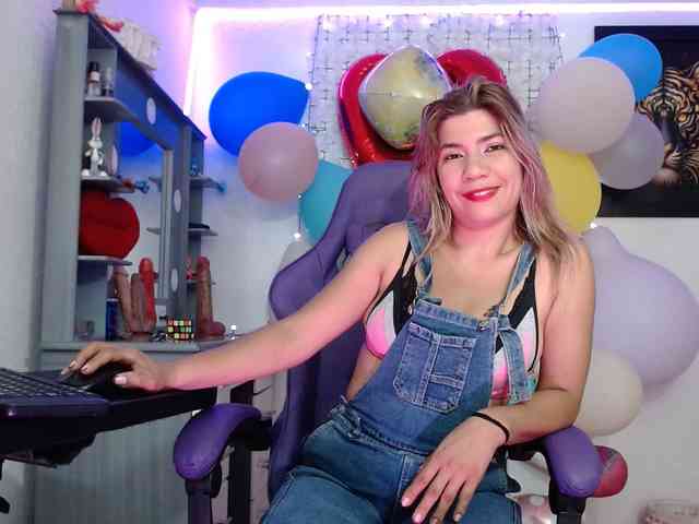 hot-sexy-bunny webcam