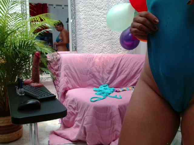 hot-sexy-bunny webcam