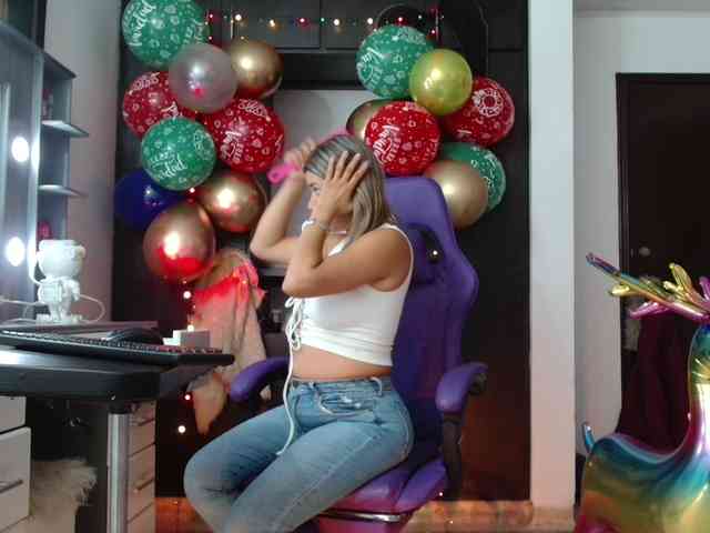 hot-sexy-bunny webcam