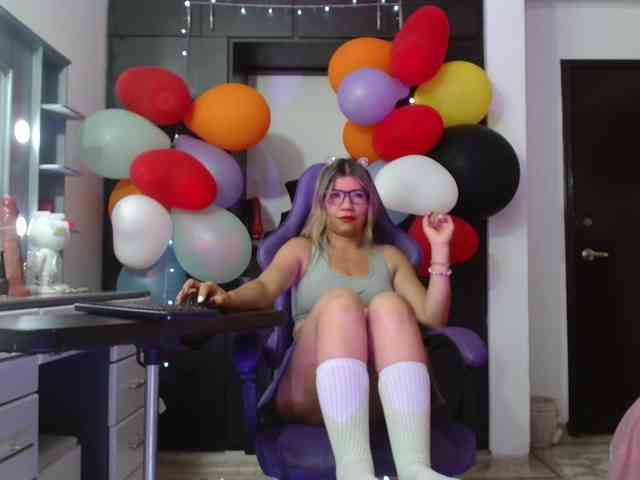 hot-sexy-bunny Live Webcam on BongaCams