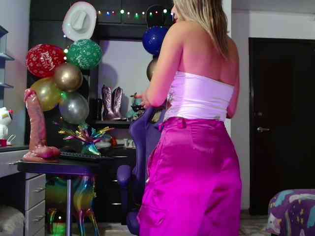 hot-sexy-bunny webcam