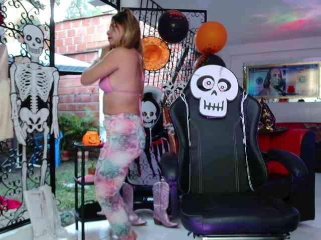 hot-sexy-bunny webcam