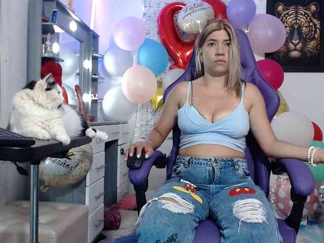 hot-sexy-bunny webcam
