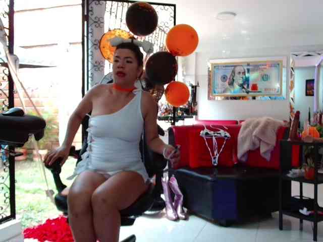 hot-sexy-bunny webcam