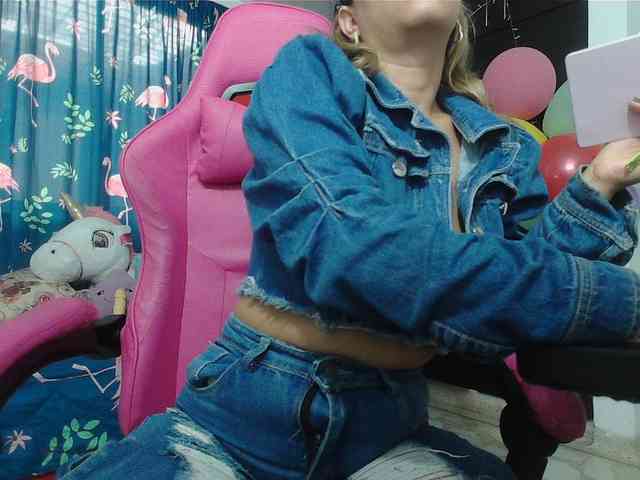 hot-sexy-bunny webcam