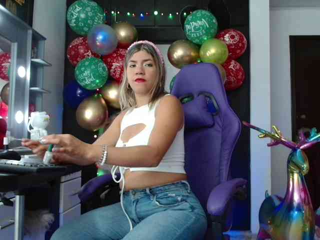 hot-sexy-bunny webcam