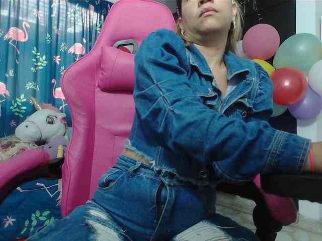 hot-sexy-bunny webcam