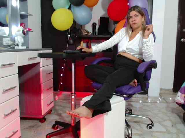 hot-sexy-bunny webcam