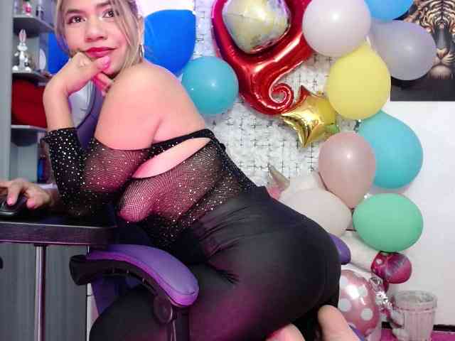 hot-sexy-bunny webcam