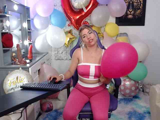 hot-sexy-bunny webcam
