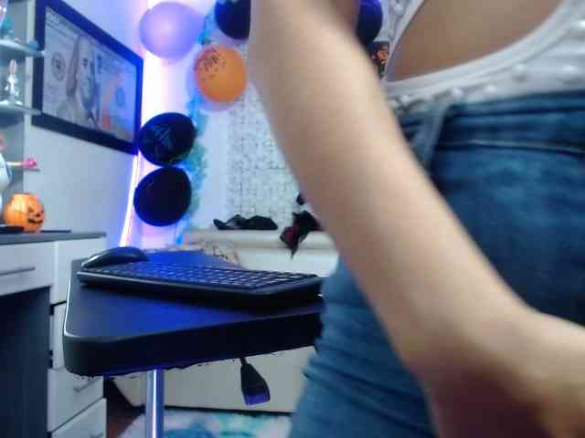 hot-sexy-bunny webcam