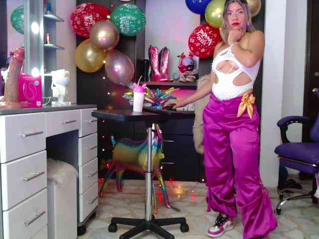 hot-sexy-bunny webcam