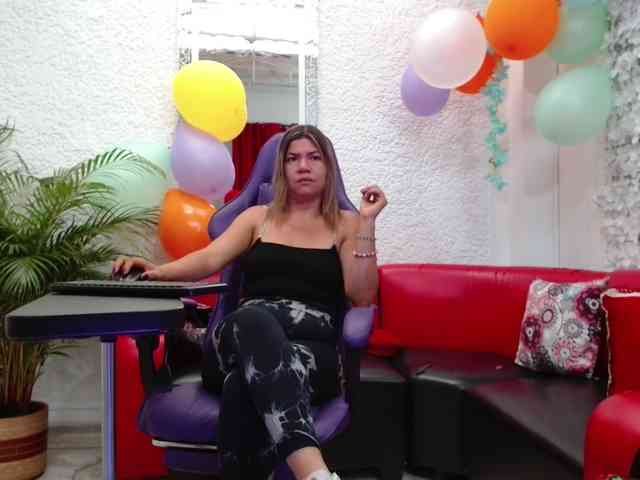 hot-sexy-bunny webcam