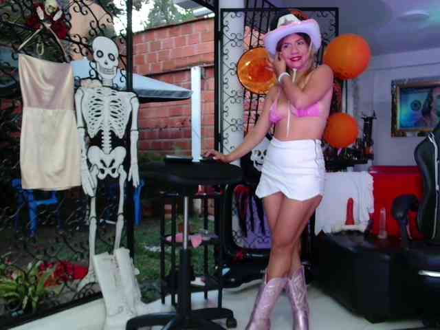 hot-sexy-bunny webcam