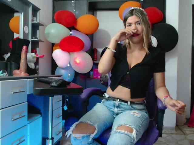 hot-sexy-bunny webcam