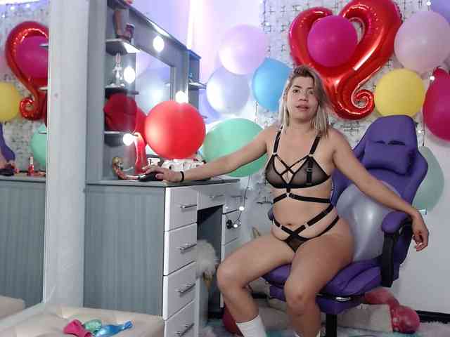 hot-sexy-bunny webcam