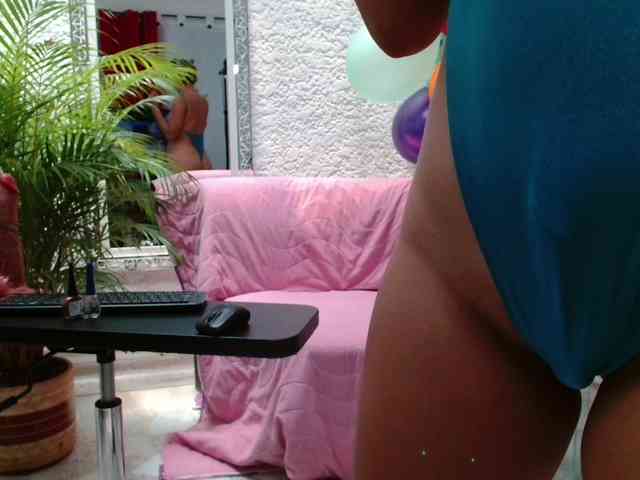 hot-sexy-bunny webcam