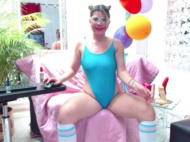 hot-sexy-bunny webcam