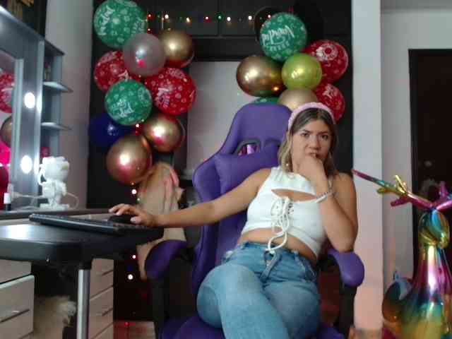 hot-sexy-bunny webcam