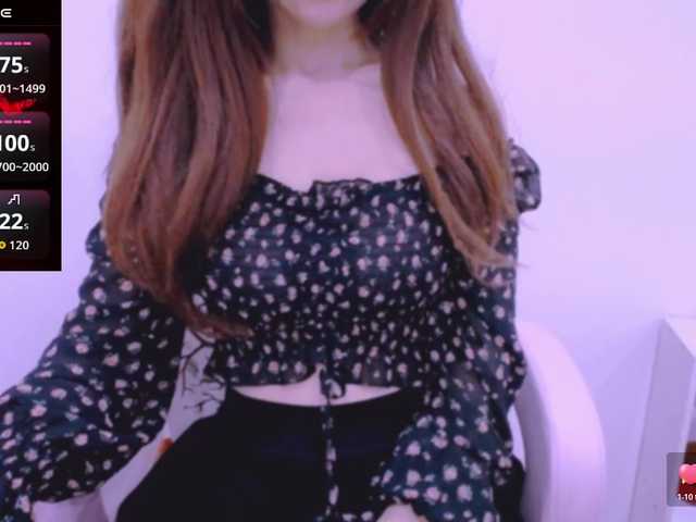 Cheriana's BongaCams show and profile