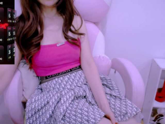 Cheriana's BongaCams show and profile