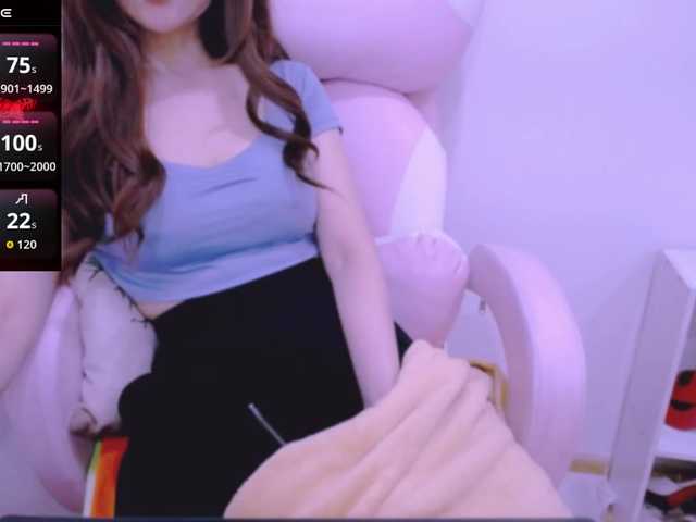 Cheriana's BongaCams show and profile