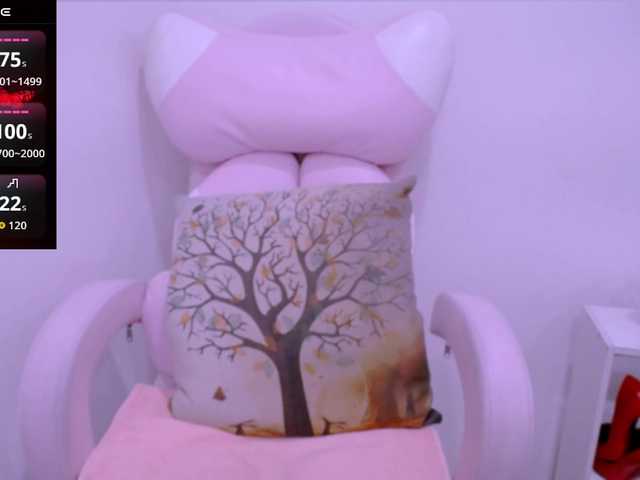 Cheriana's BongaCams show and profile